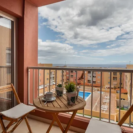 Erma Sun & Pool - En Candelaria