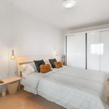 Bonito Apto Erma Con Air & Pool En Apartament Candelaria